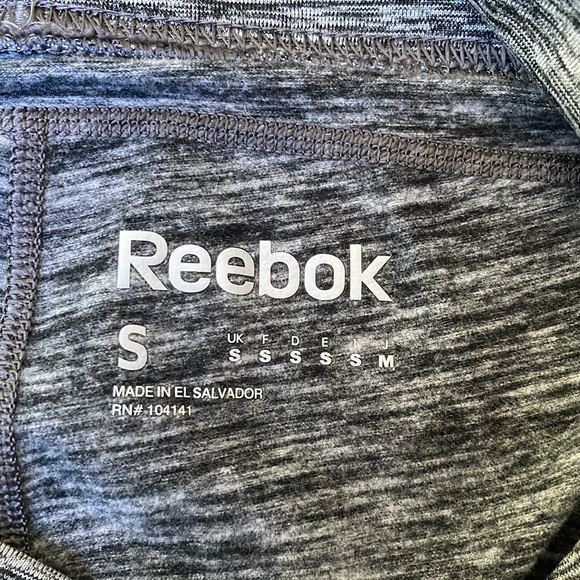 Reebok ankle length leggings, size small - Picture 6 of 7